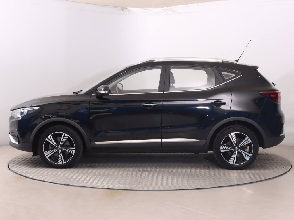 MG ZS SUV