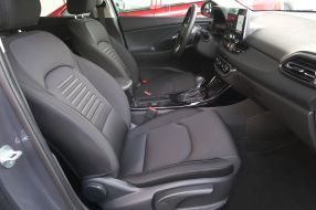 Hyundai i30 - 2025