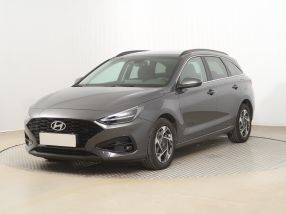 Hyundai i30 - 2025