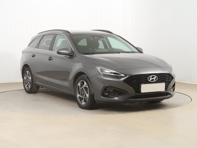 Hyundai i30 2025