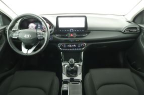 Hyundai i30 - 2025