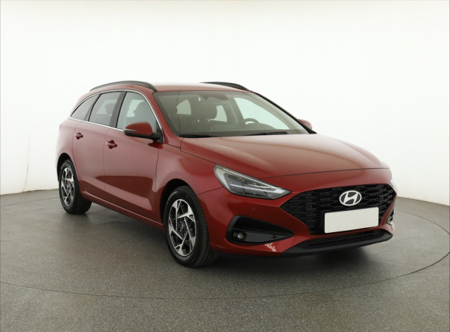 Hyundai i30 2025