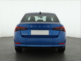 Škoda Octavia - 2023