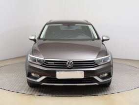 Volkswagen Passat - 2016
