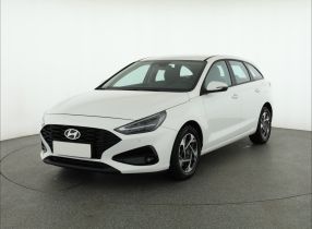 Hyundai i30 - 2025