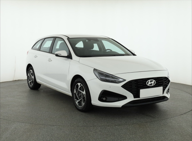 Hyundai i30 2025