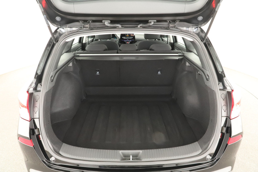 Hyundai i30, 2025