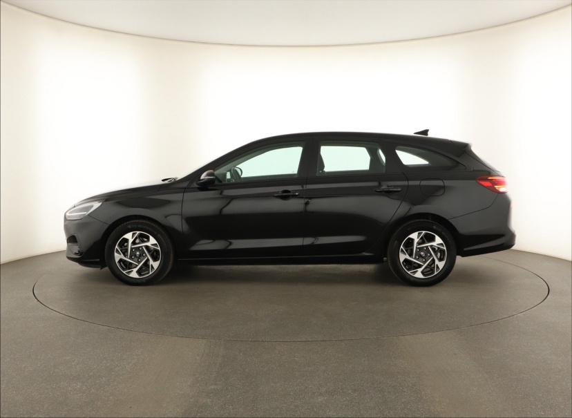 Hyundai i30, 2025