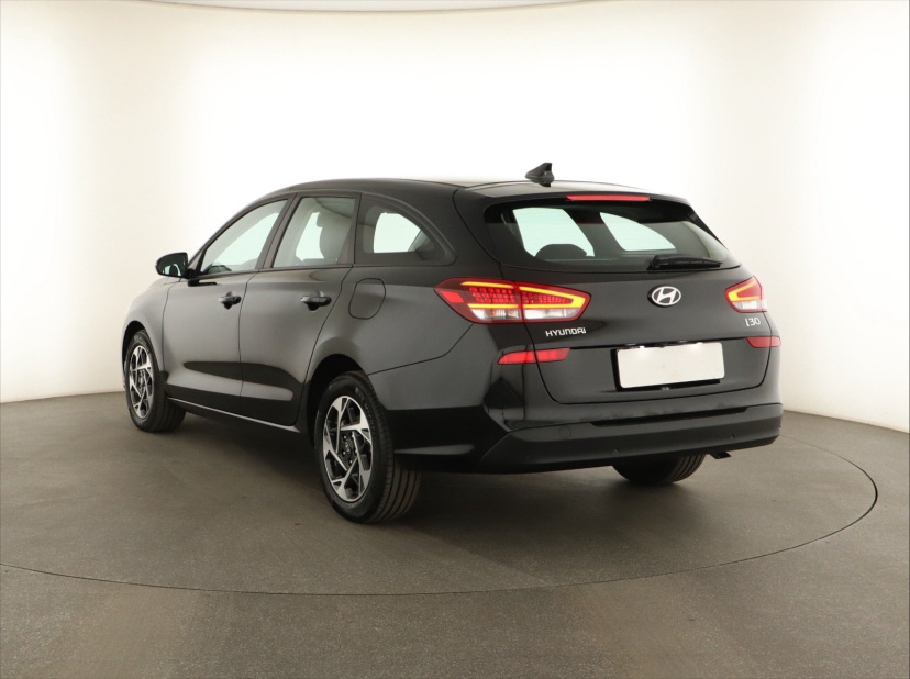 Hyundai i30, 2025