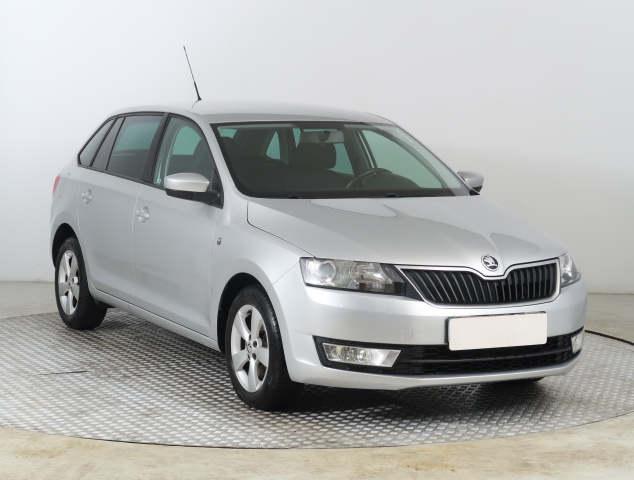 Škoda Rapid Spaceback 2015