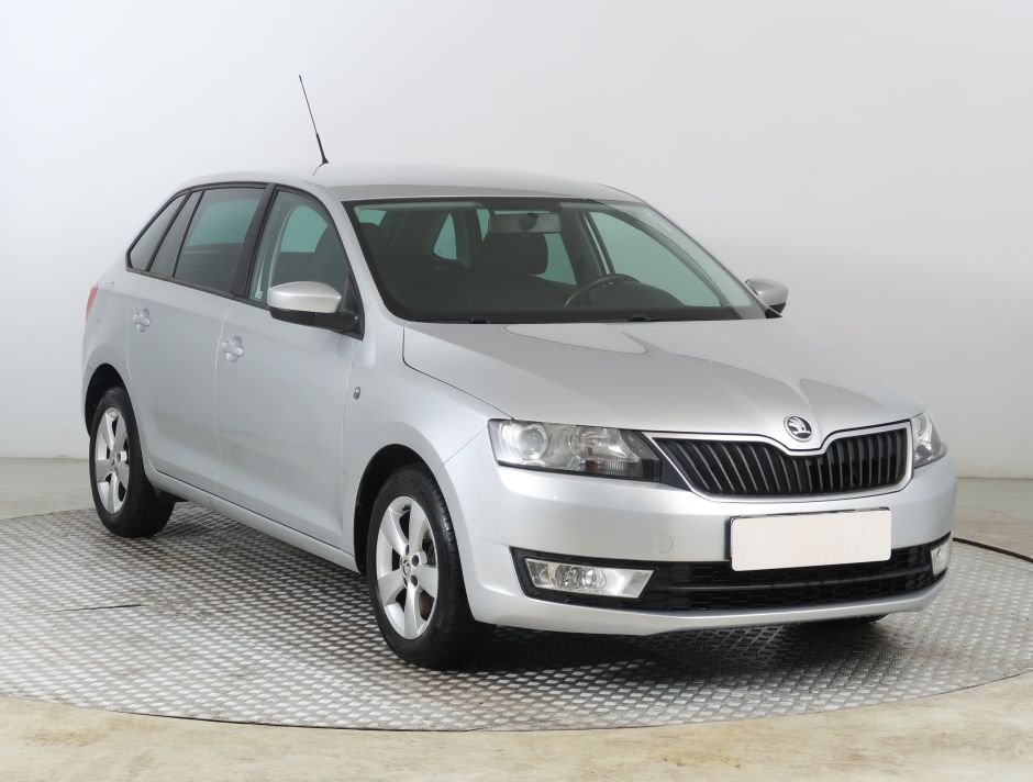 Skoda Rapid Spaceback - 2015
