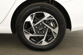 Hyundai i30 - 2025