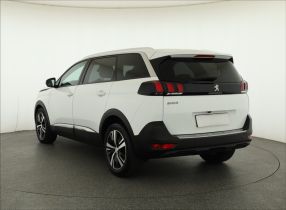 Peugeot 5008 - 2018