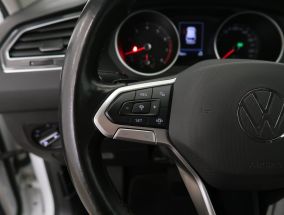 Volkswagen Tiguan - 2020