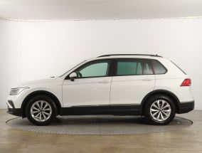 Volkswagen Tiguan - 2020
