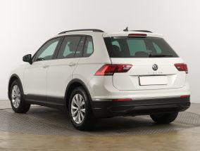 Volkswagen Tiguan - 2020
