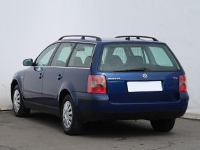 Volkswagen Passat - 2001