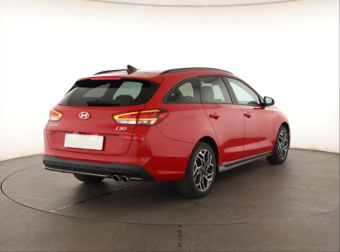 Hyundai i30 - 2025
