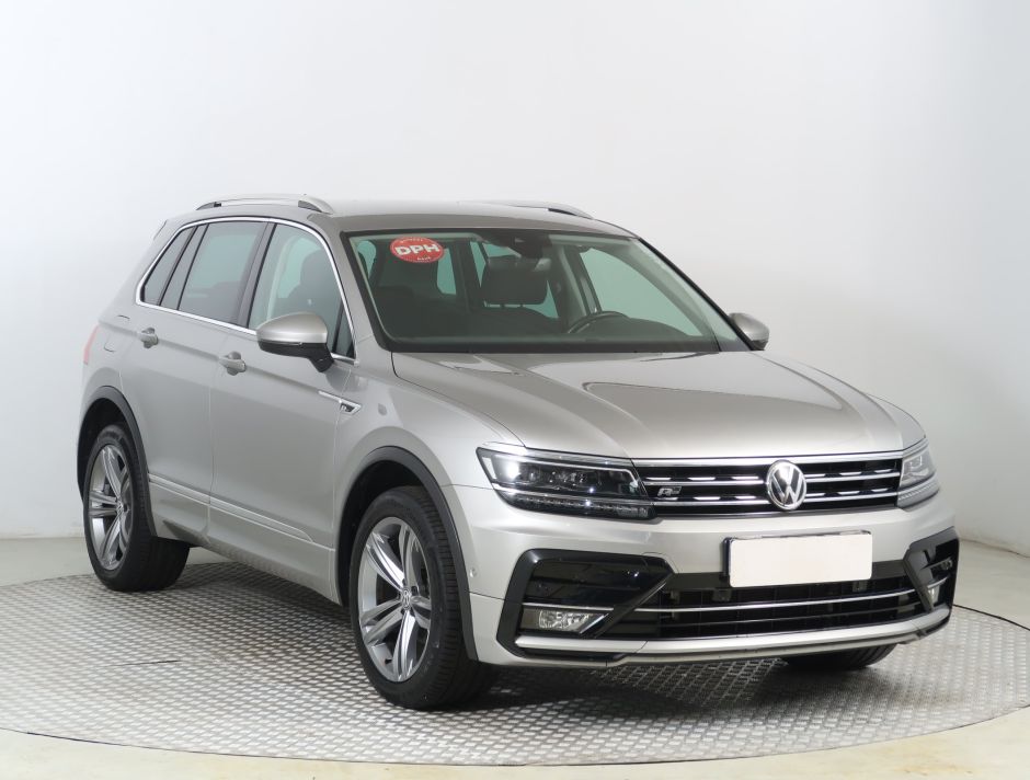 Volkswagen Tiguan - 2019