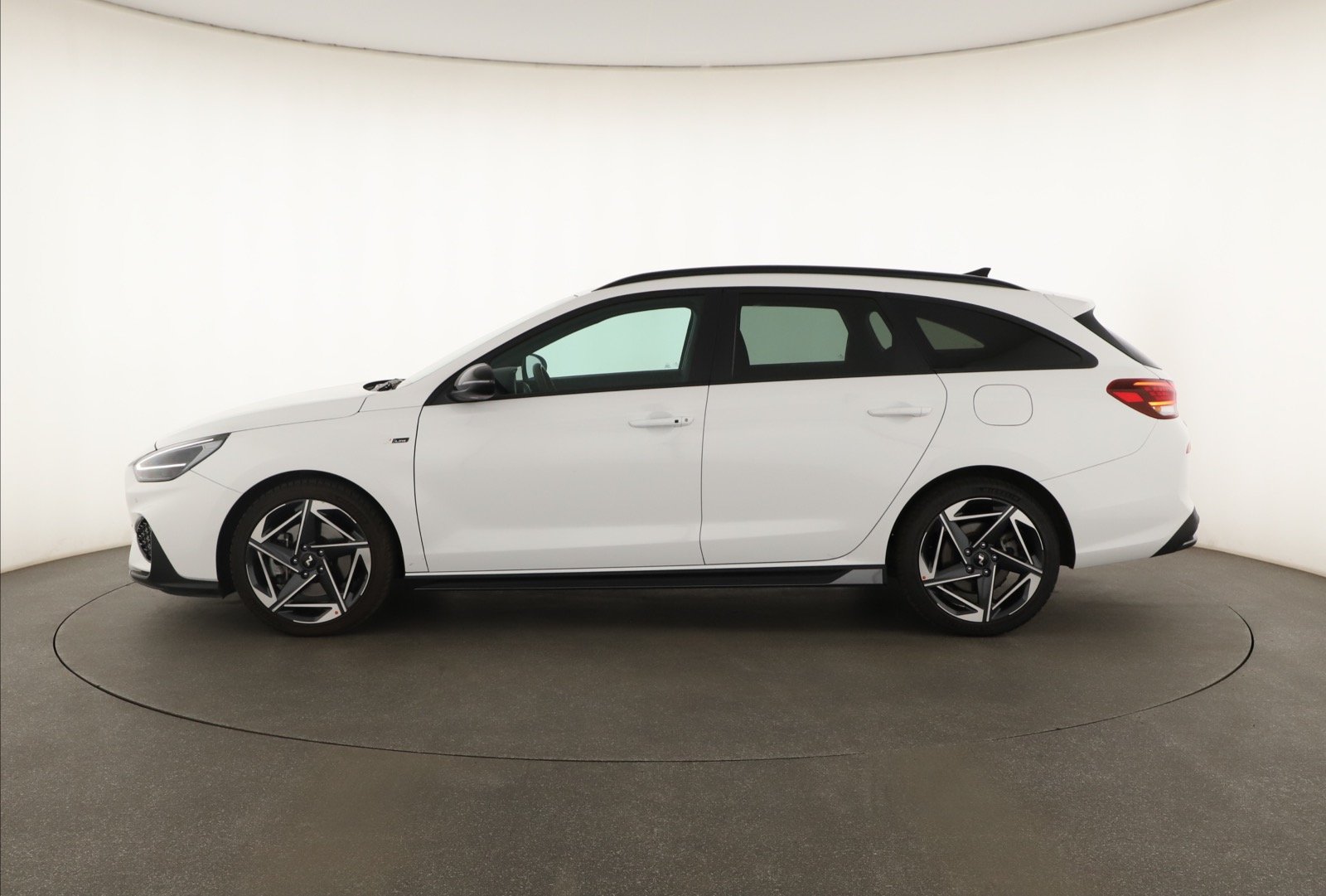 Hyundai i30 - 2025