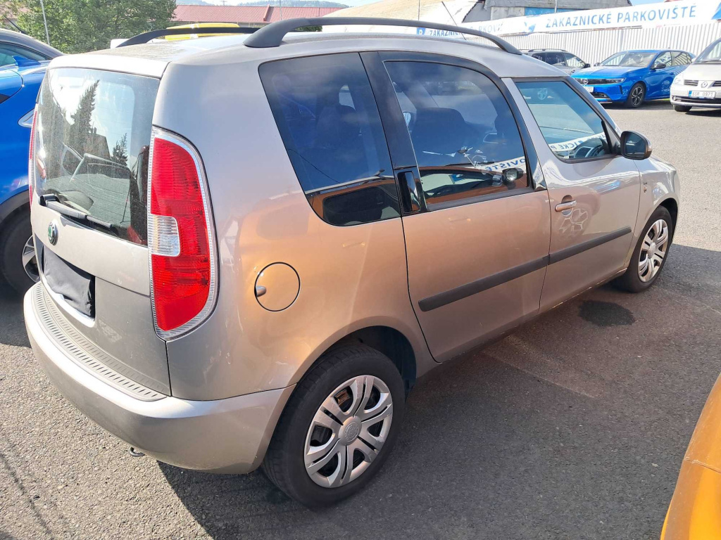 Škoda Roomster