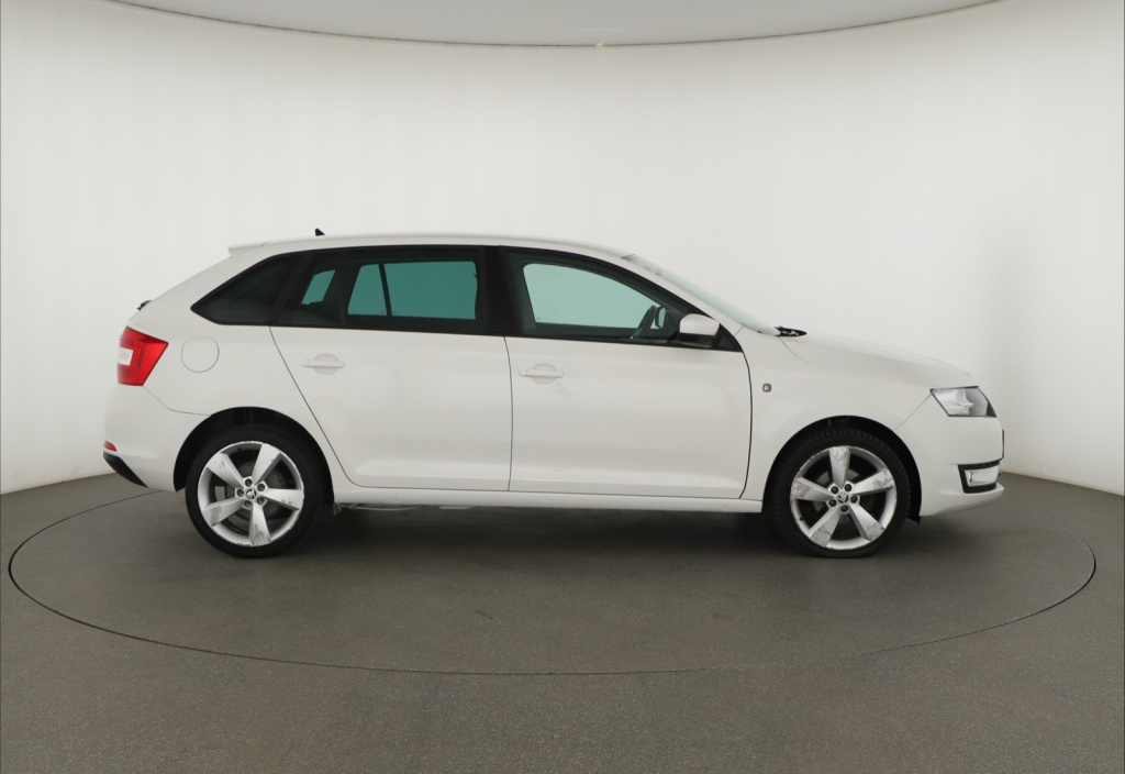 Škoda Rapid Spaceback