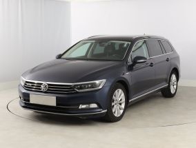 Volkswagen Passat - 2015