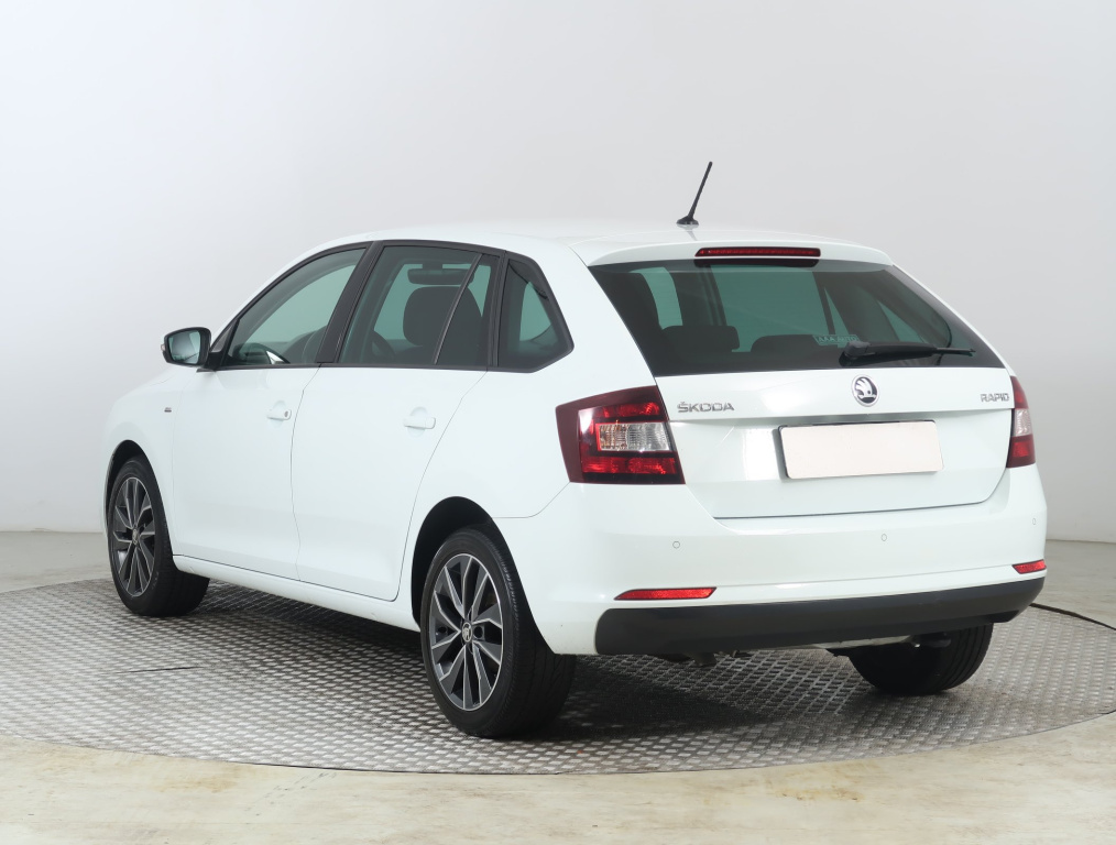 Škoda Rapid