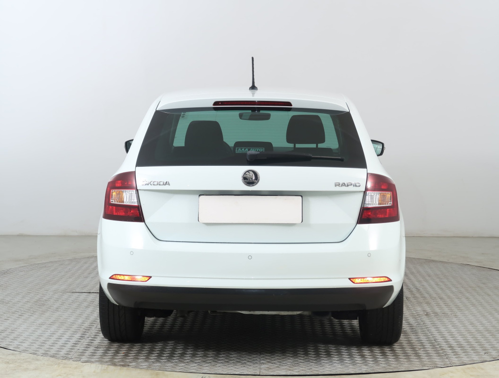 Škoda Rapid