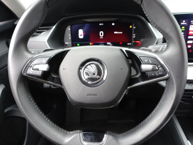 Škoda Octavia - 2023