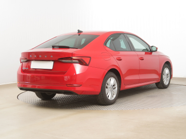 Škoda Octavia - 2023
