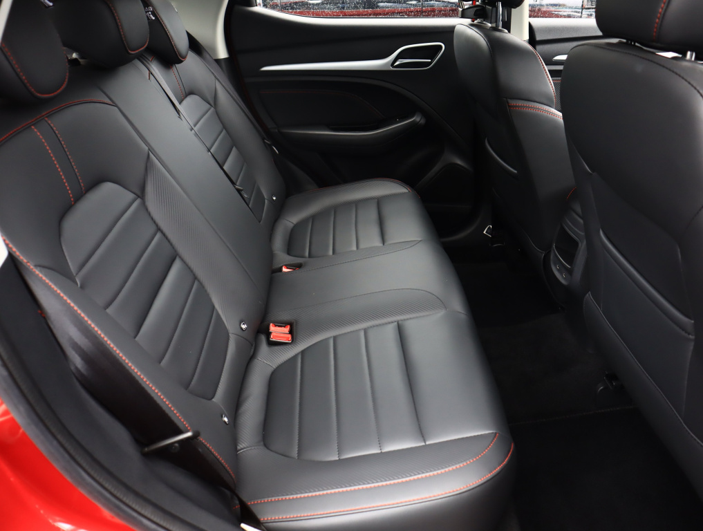 MG ZS SUV
