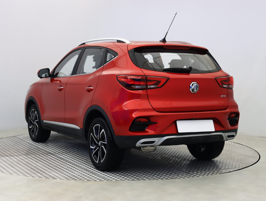 MG ZS SUV