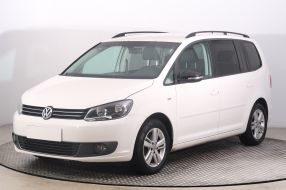 Volkswagen Touran - 2012
