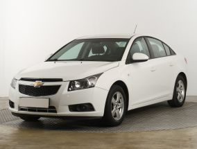 Chevrolet Cruze - 2011