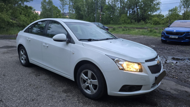 Chevrolet Cruze, 2011