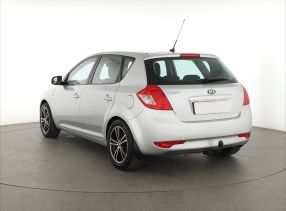 Kia Ceed - 2011