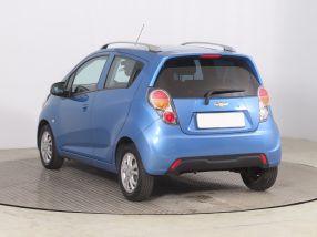 Chevrolet Spark - 2013