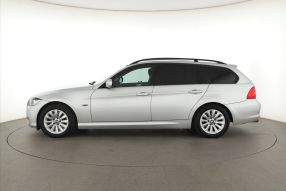 BMW 3 - 2009
