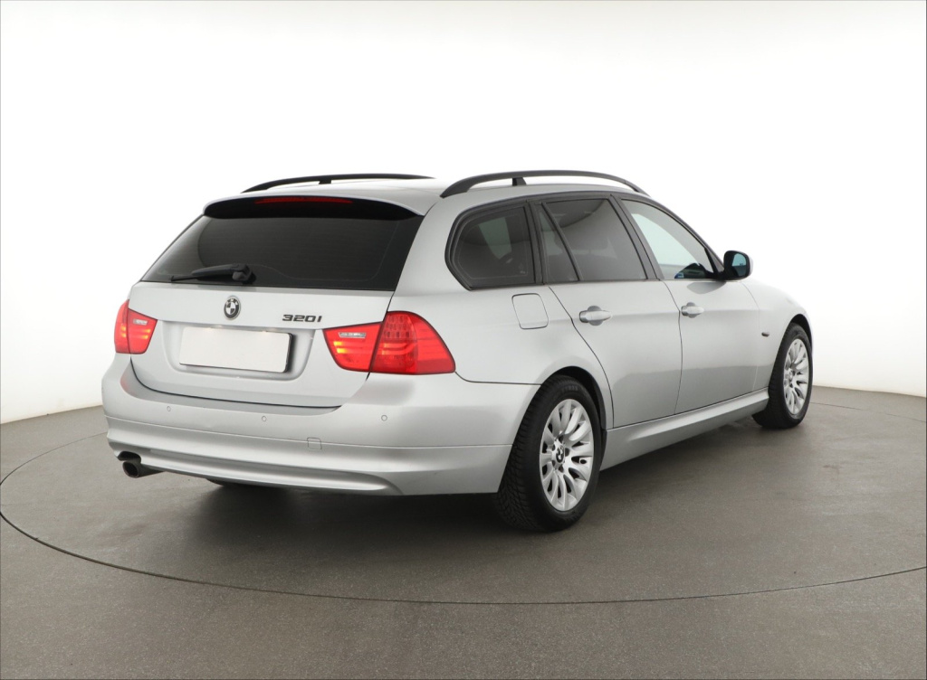 BMW 3