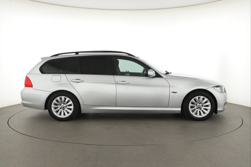 BMW 3