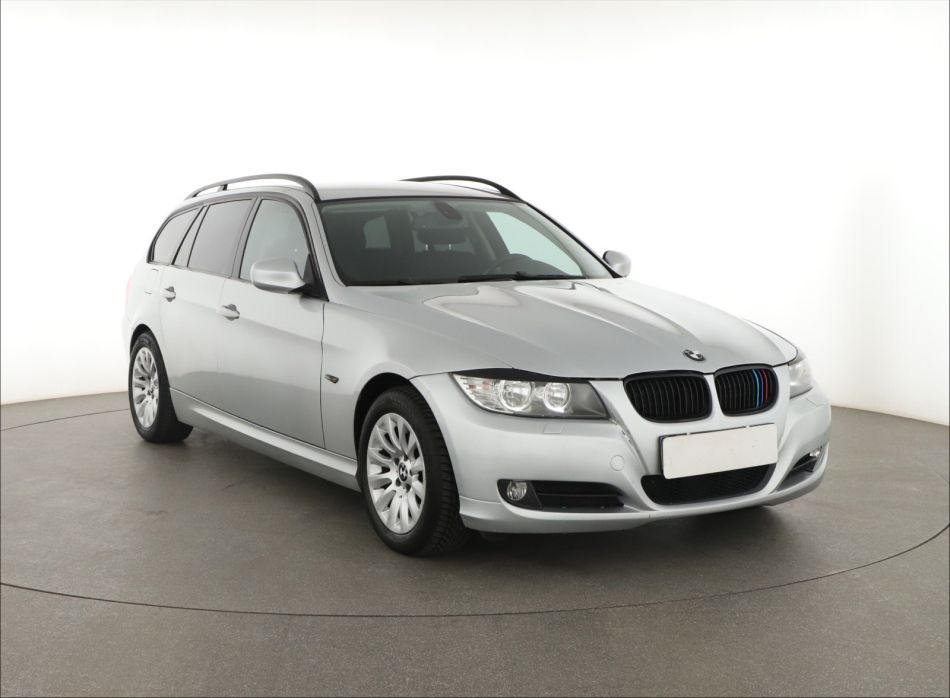BMW 3 - 2009