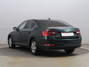Skoda Superb - 2022