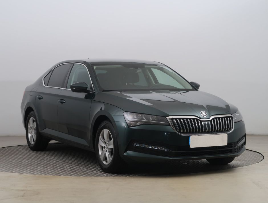 Skoda Superb - 2022