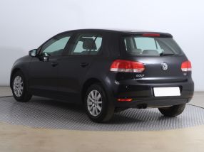 Volkswagen Golf - 2010