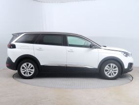 Peugeot 5008 - 2020