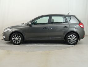 Kia Ceed - 2010