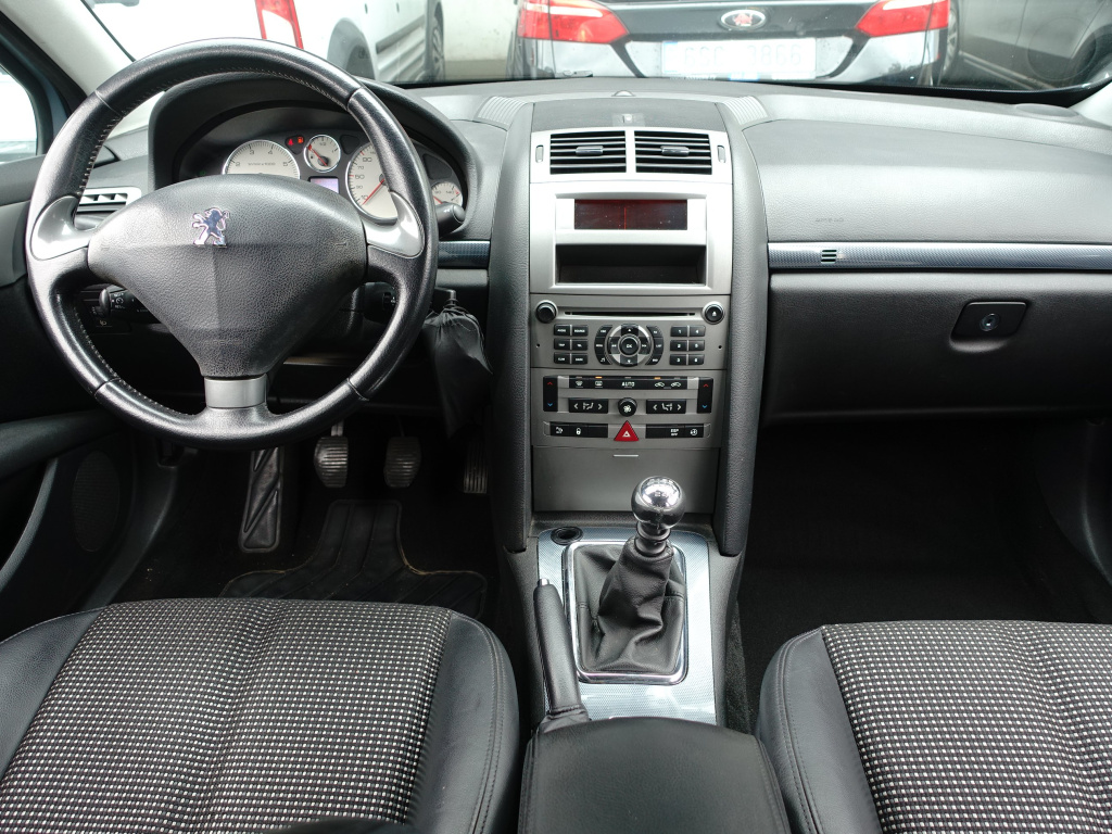 Peugeot 407