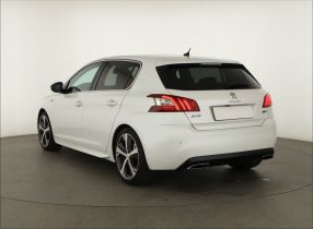 Peugeot 308 - 2015