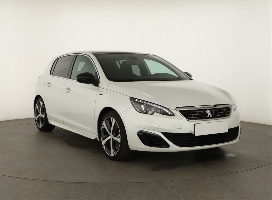 Peugeot 308 - 2015